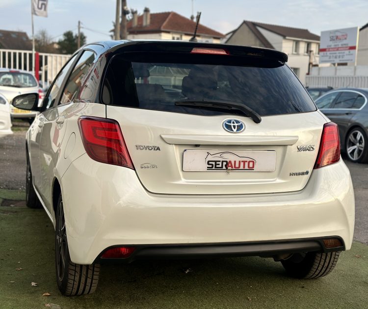 TOYOTA YARIS HYBRID 2017