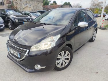 PEUGEOT 208 Style 1.2 82ch BVM5 CT OK