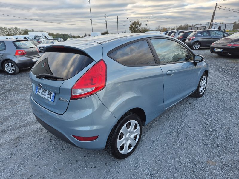 FORD FIESTA TDCI 70CV 2009 134663 KM 1 ER MAIN 