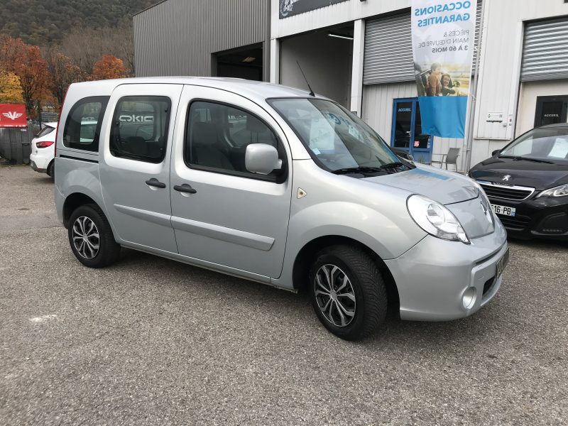 RENAULT KANGOO II - 5 PLACES - 1.5 DCi 110cv ECO2 PRIVILEGE - GARANTIE 6 MOIS