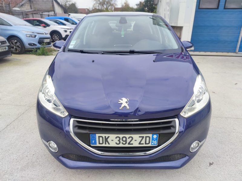 F_PEUGEOT 208 Allure 1.6 e-HDi 92ch CT OK