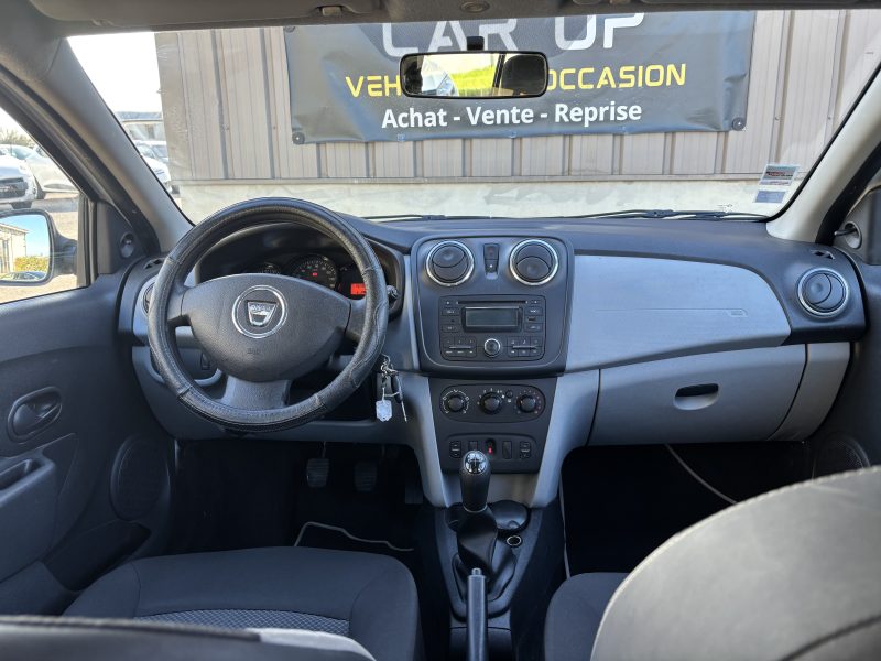 DACIA SANDERO 2013