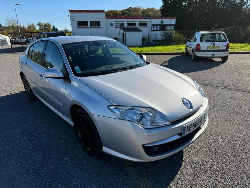 RENAULT LAGUNA 2009