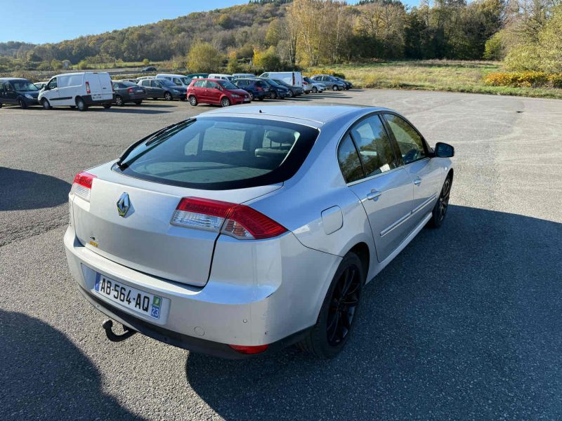 RENAULT LAGUNA 2009