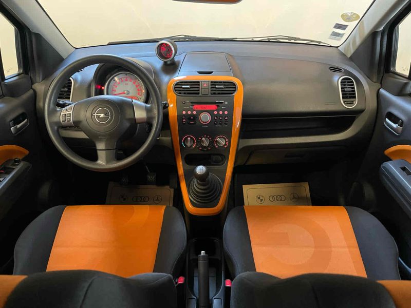 OPEL AGILA 2010