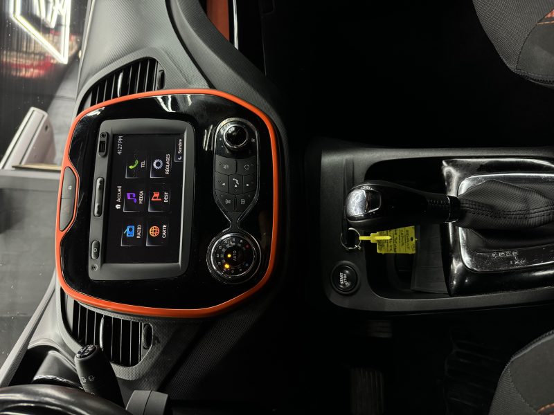 RENAULT CAPTUR 2014