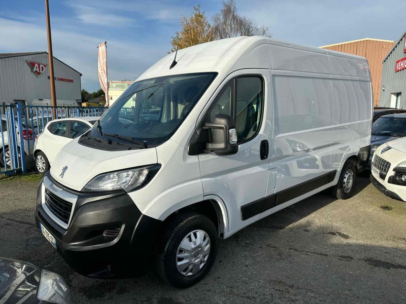 PEUGEOT BOXER 2.2 BlueHDi 120 L2H2 PREMIUM