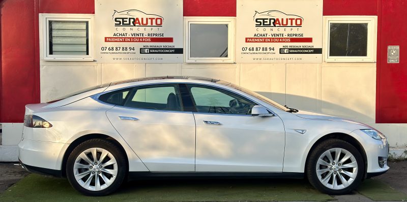 TESLA MODEL S 2014