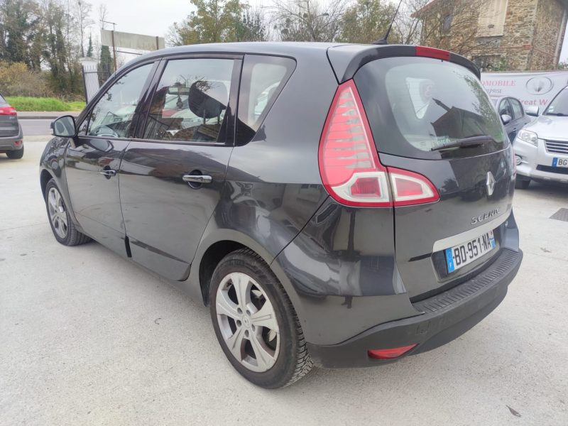 RENAULT MEGANE SCENIC 2009 CT OK