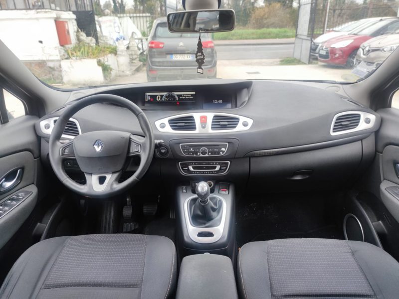 RENAULT MEGANE SCENIC 2009 CT OK