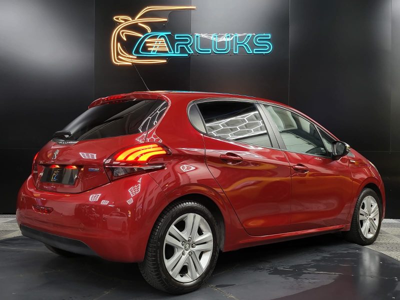 PEUGEOT 208 1.2 PureTech 82cv Style BVM5