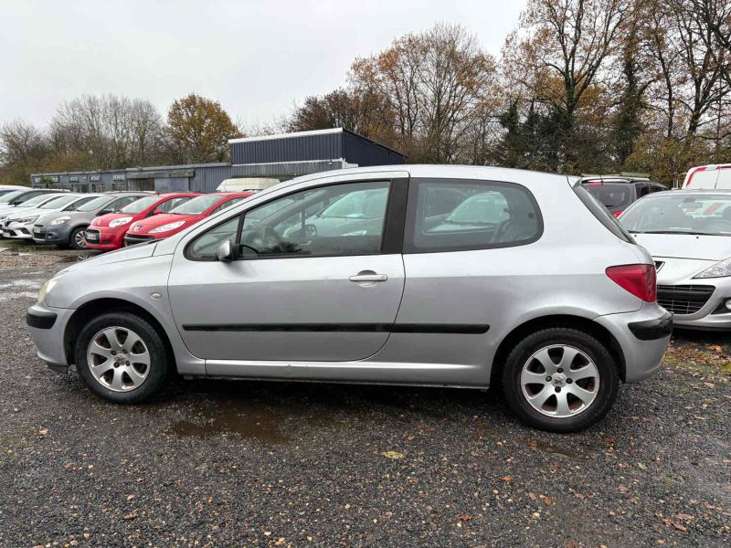 PEUGEOT 307 2001