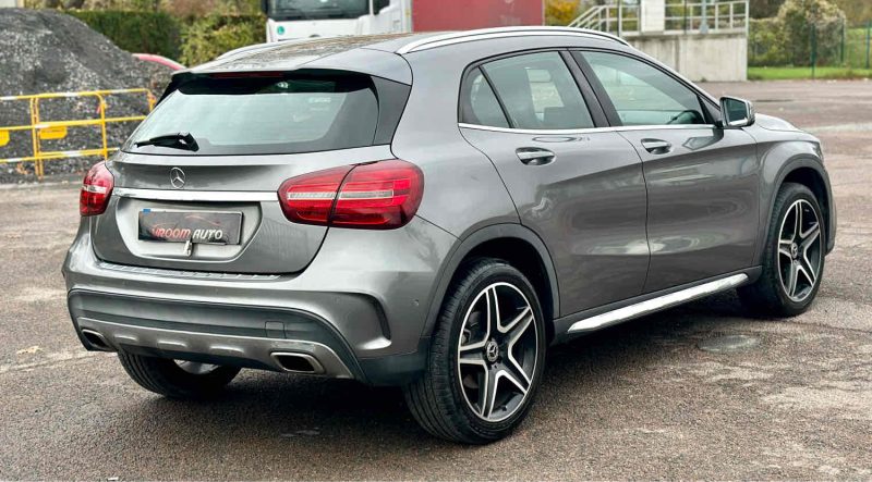 MERCEDES CLASSE GLA 220D 7-G DCT AMG FASCINATION 