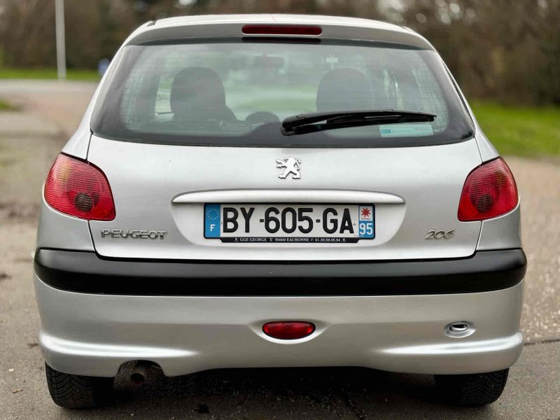 PEUGEOT 206 1.1I X LINE