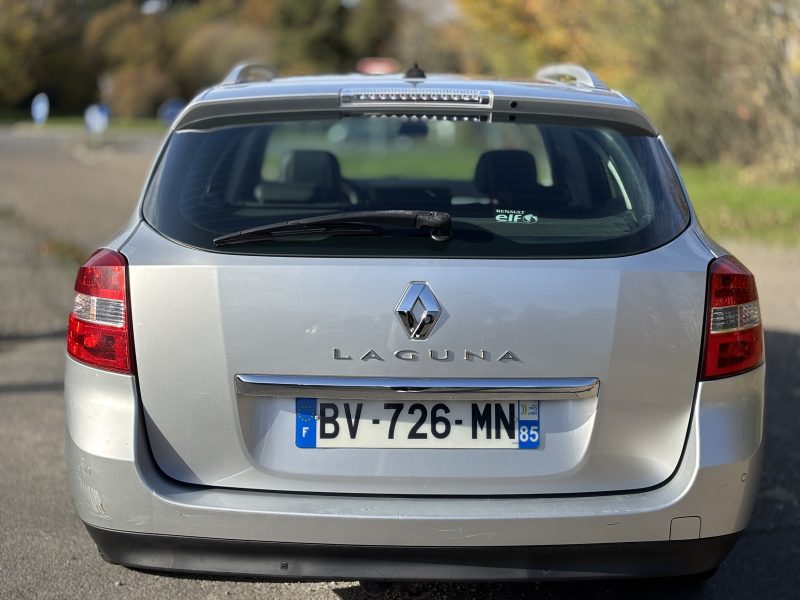 RENAULT LAGUNA ESTATE III 2.0 DCI 130 DYNAMIQUE