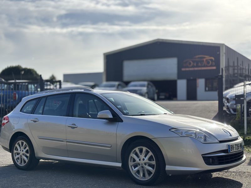 RENAULT LAGUNA ESTATE III 2.0 DCI 130 DYNAMIQUE