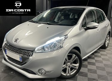 PEUGEOT 208 ALLURE 1.6 VTI 120 Cv PREMIERE MAIN / 45 200 Kms GPS TACTILE CRIT AIR 1 - GARANTIE 1 AN