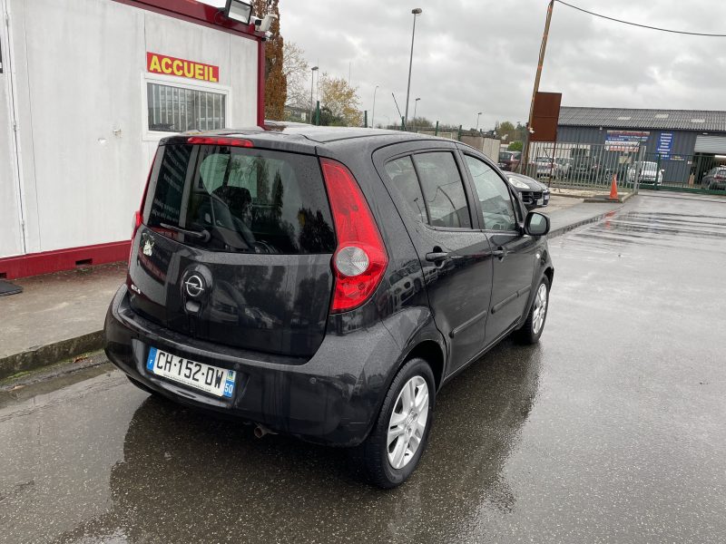 OPEL AGILA 2012