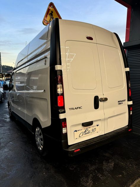 RENAULT TRAFIC 2018