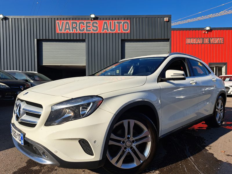 MERCEDES-BENZ CLASSE GLA 2016