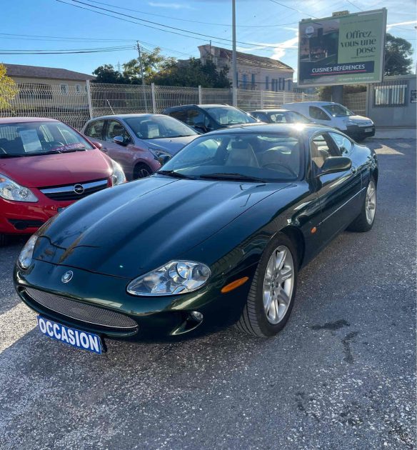 JAGUAR XK8 XK 8 Coupé (X100) 4.0 284Ch