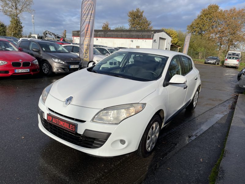 RENAULT MEGANE 2010