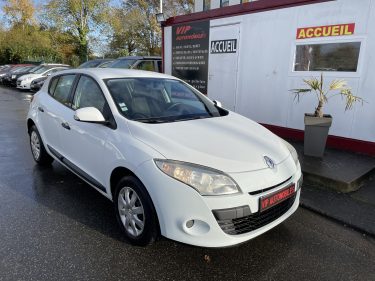 RENAULT MEGANE 2010