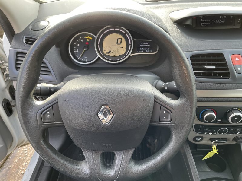 RENAULT MEGANE 2010