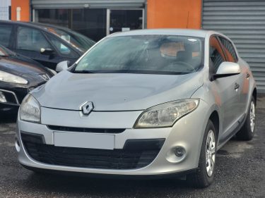 RENAULT MEGANE 3 III 2011