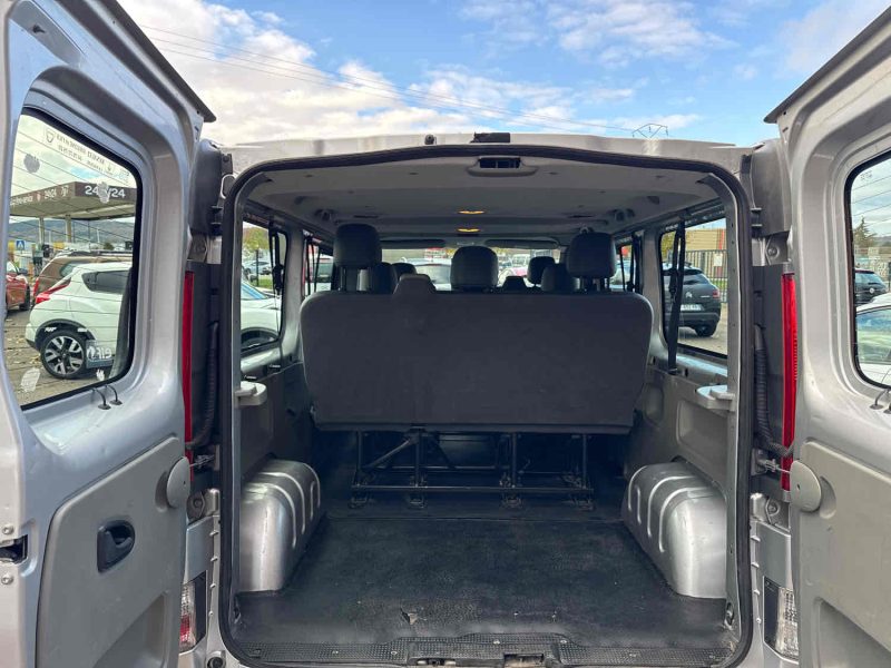 RENAULT TRAFIC  2012