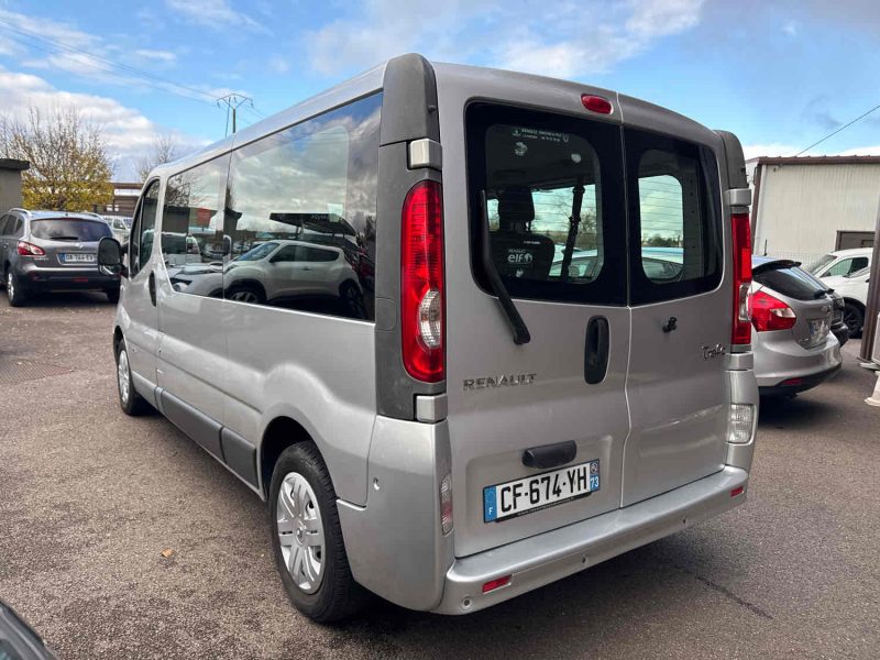 RENAULT TRAFIC  2012