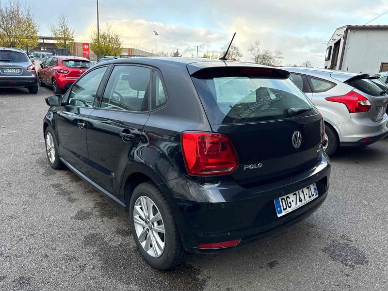 VOLKSWAGEN POLO 2014