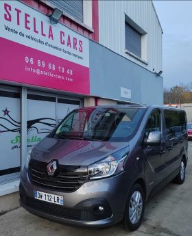 RENAULT TRAFIC 2015