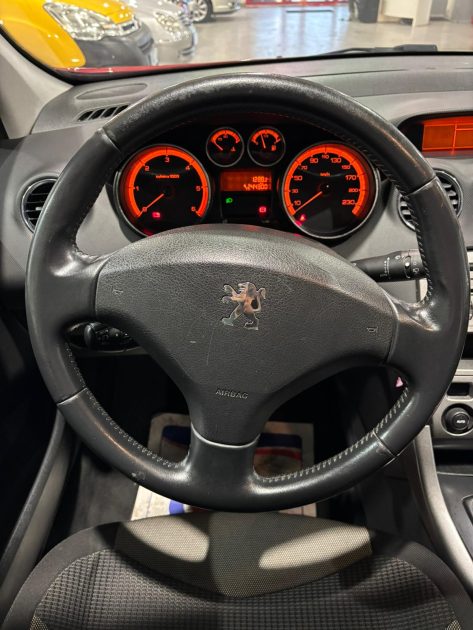 PEUGEOT 308 1.6 HDi 110 CV