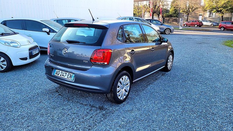 VOLKSWAGEN POLO 2010