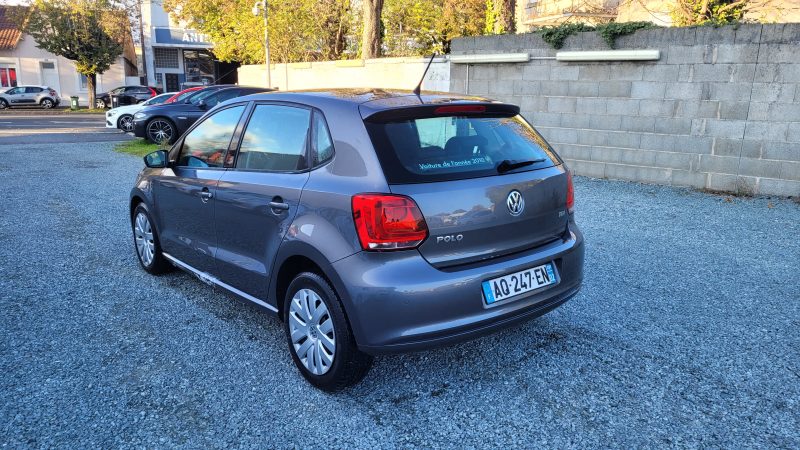 VOLKSWAGEN POLO 2010