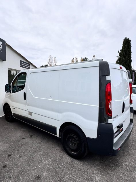 RENAULT TRAFIC 2012 L1H1 2.0 DCI 115CV