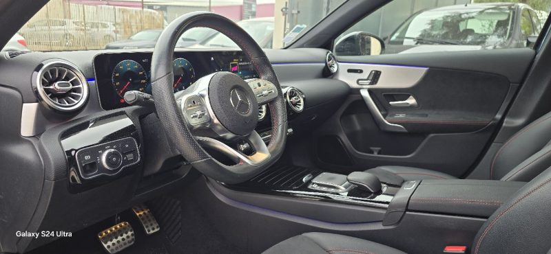 MERCEDES CLASSE A 180 AMG Line 7G-DCT