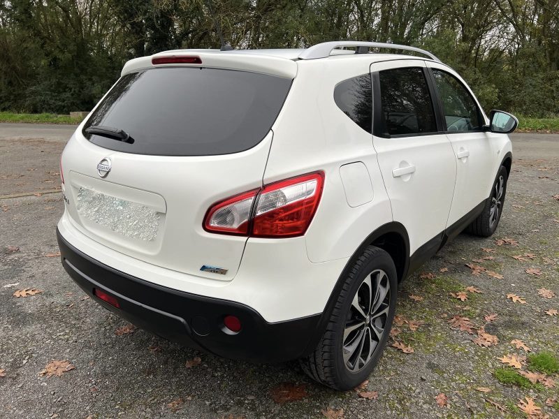 NISSAN QASHQAI 2011