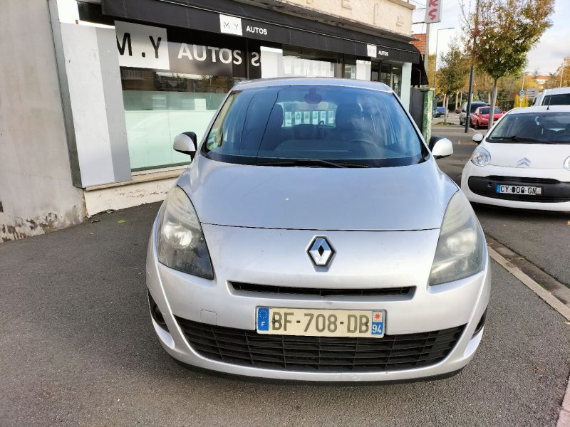 RENAULT MEGANE SCENIC 2010