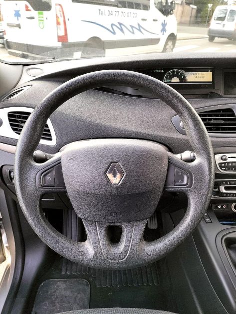 RENAULT MEGANE SCENIC 2010