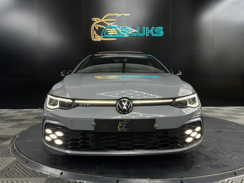 VOLKSWAGEN GOLF VIII GTD 2.0 200 CV BOITE AUTO SUREQUIPEE