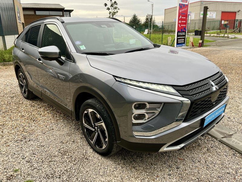 MITSUBISHI ECLIPSE CROSS 2.4 MIVEC PHEV Intense Edition plug in 04/2022