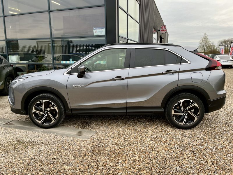 MITSUBISHI ECLIPSE CROSS Intense Edition plug in 04/2022