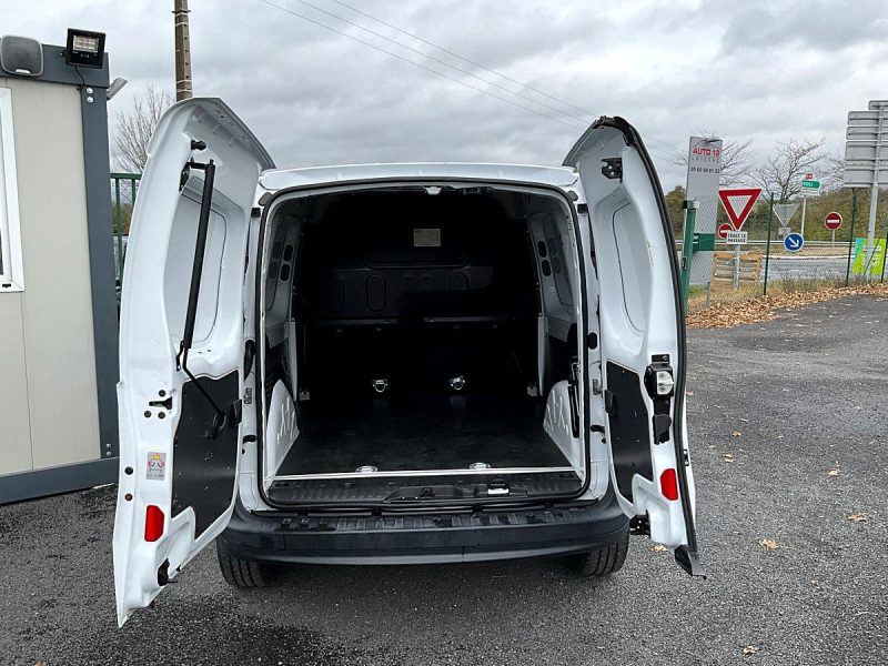 RENAULT KANGOO 2015