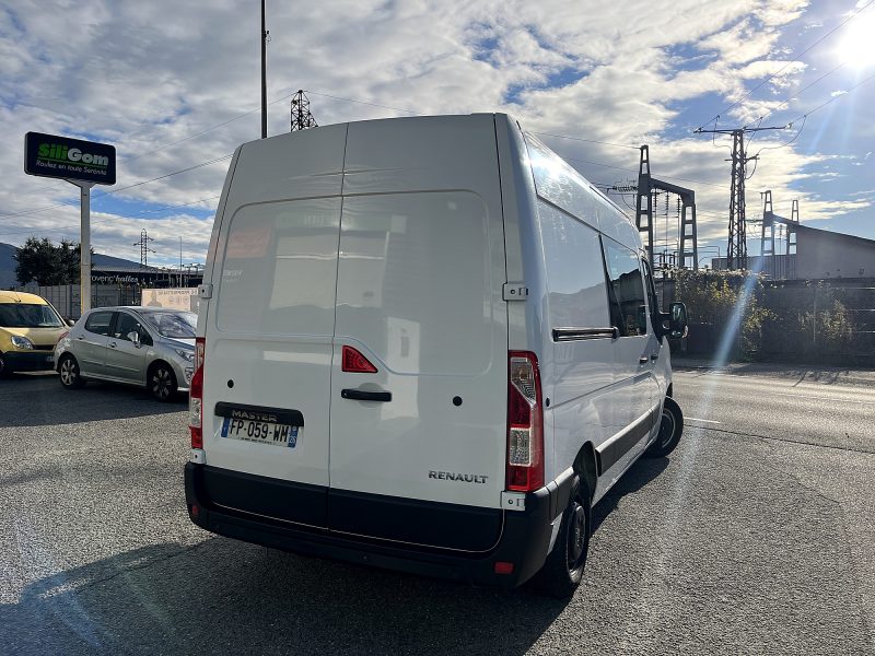 RENAULT MASTER 2020