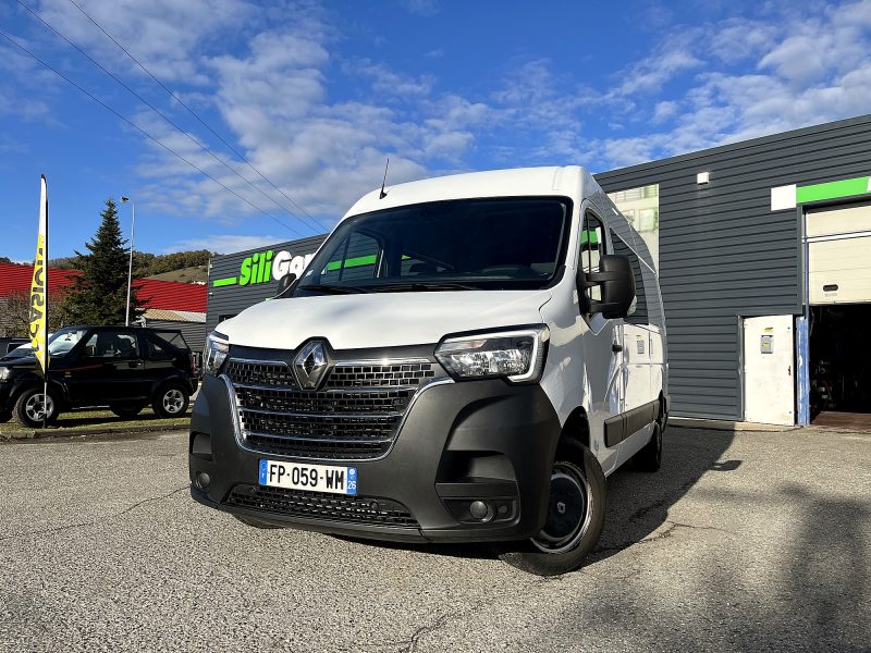 RENAULT MASTER 2020