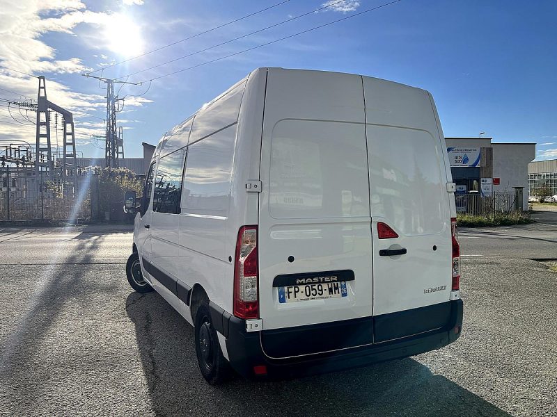 RENAULT MASTER 2020