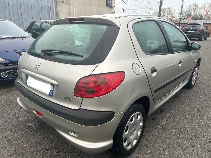 PEUGEOT  206 2006