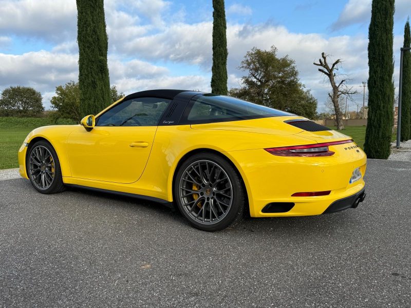 PORSCHE 911 TARGA 4 GTS PDK Garantie 12 mois extensible